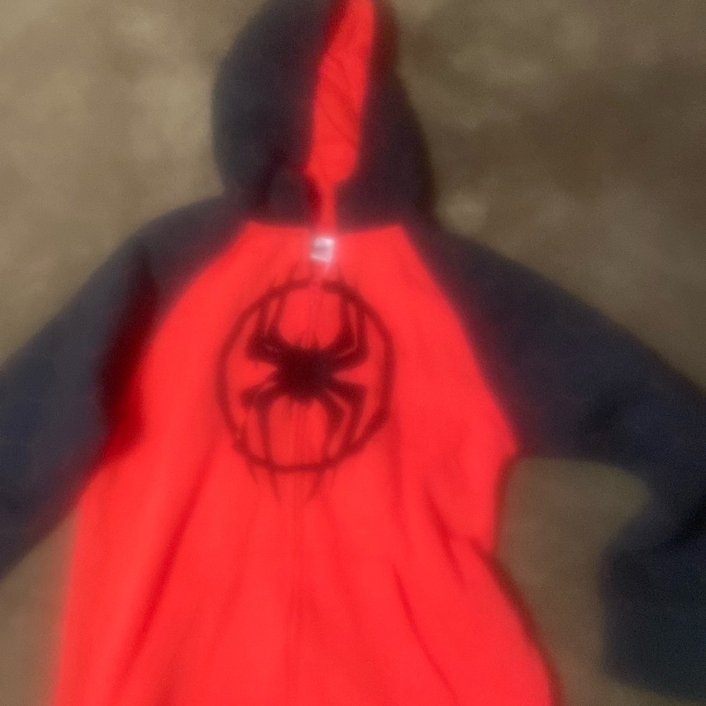 Spider Man boys hoodie and sweatpants size 10/12 black red